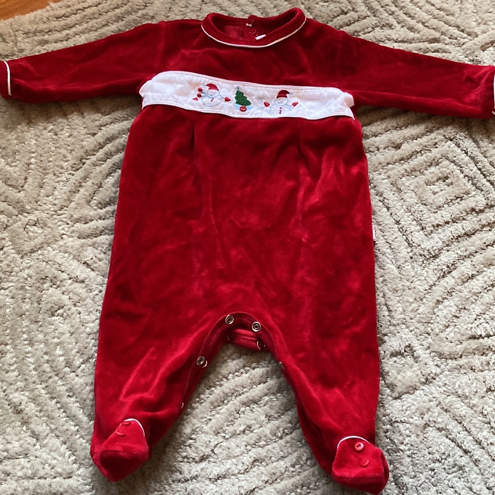 LE TOP BABY 6M Red Velour Footed Romper Coverall